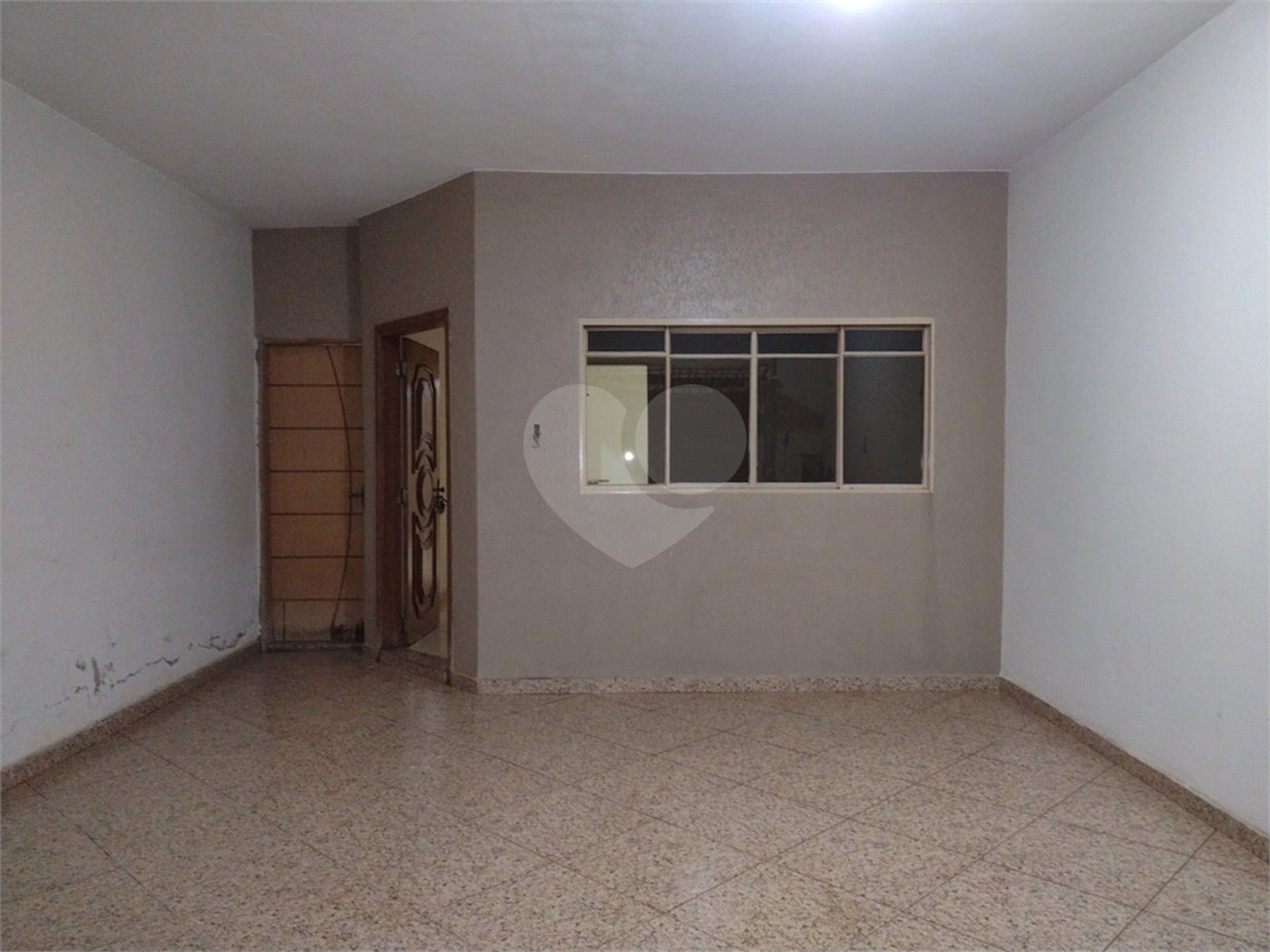 Casa à venda com 2 quartos, sendo 1 suíte, em Santa Eudóxia, São Carlos, SP