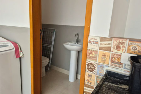 Casa à venda com 4 quartos, sendo 1 suíte,  no condomínio Residencial Alto da Lapa II, São Paulo - SP