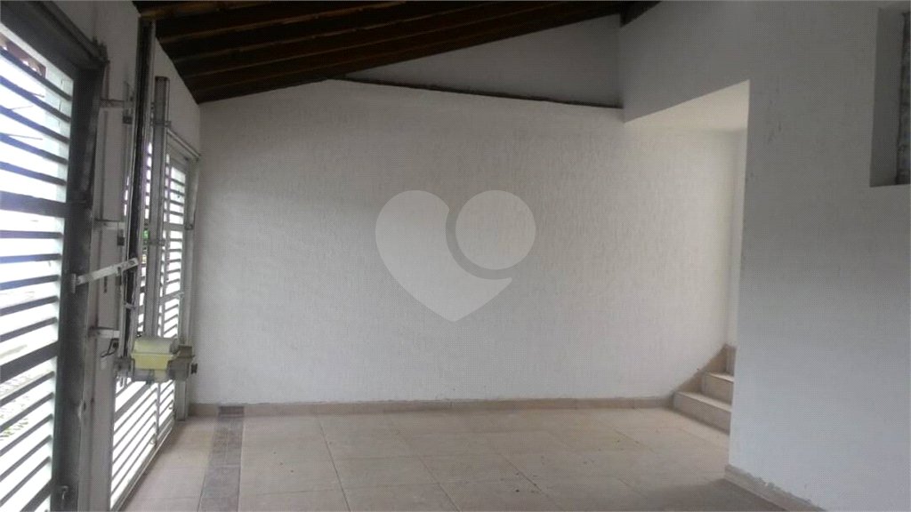Casa à venda com 3 quartos, sendo 1 suíte, em Vila São Francisco, Suzano, SP
