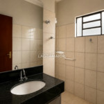 Casa à venda com 3 quartos, sendo 1 suíte,  em Vila Nova, Três Lagoas, MS