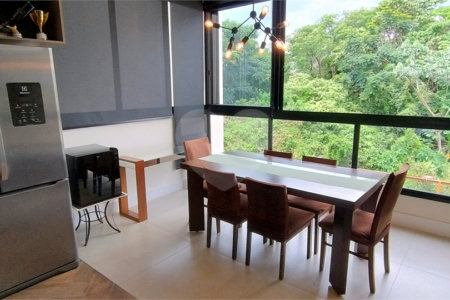 Casa à venda com 3 suítes no condomínio Porto do Sol, Valinhos - SP