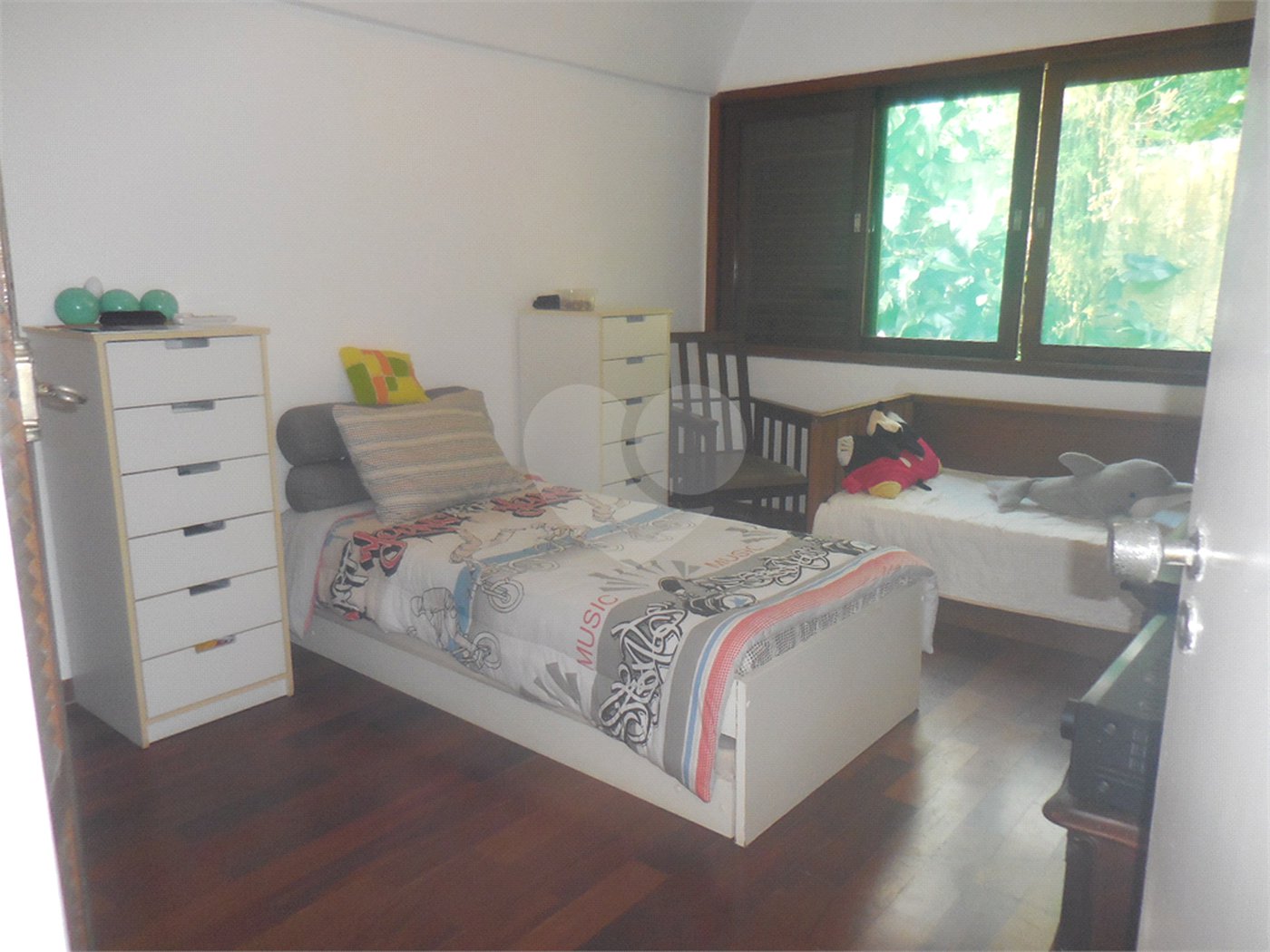 Casa à venda com 4 quartos, sendo 1 suíte,  em Interlagos, São Paulo, SP
