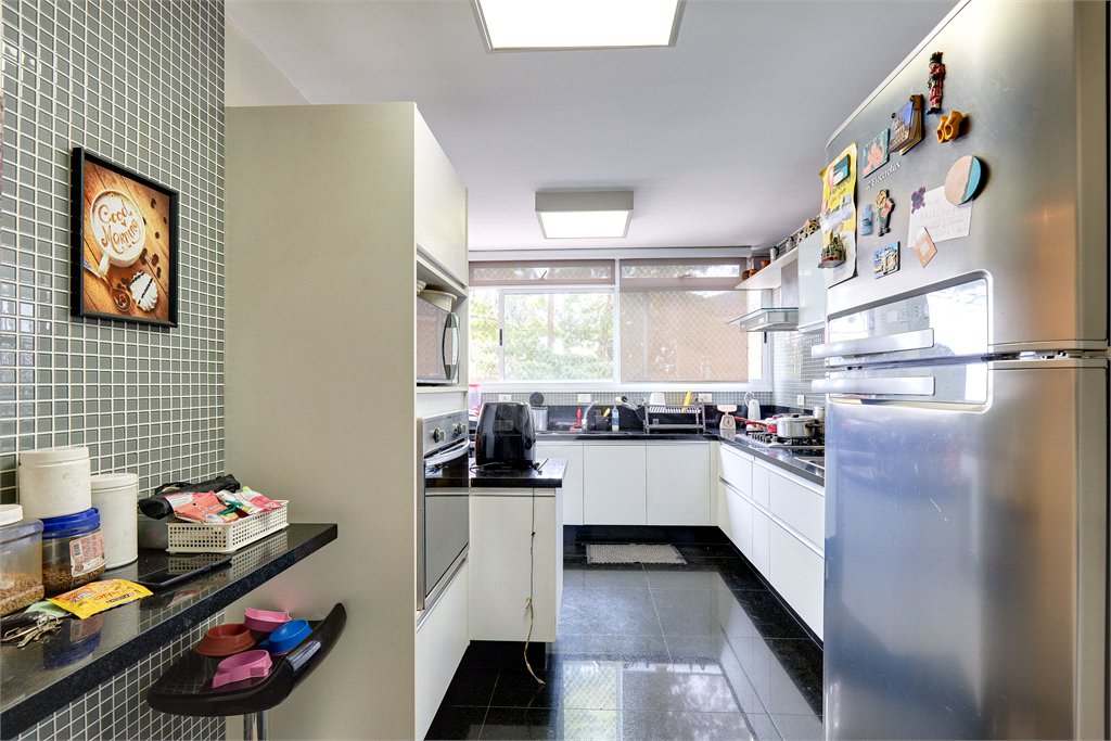 Apartamento à venda com 3 suítes em Alto da Boa Vista, São Paulo, SP