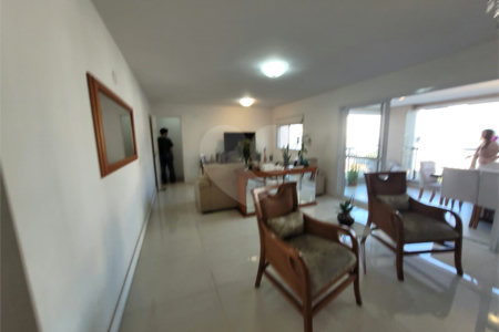 Apartamento para alugar com 4 quartos, sendo 3 suítes, em Lapa, São Paulo, SP