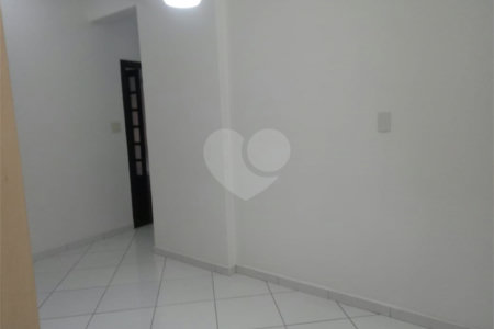 Apartamento à venda com 2 quartos, sendo 1 suíte, em República, São Paulo, SP