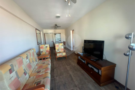 Apartamento à venda com 2 quartos, sendo 1 suíte,  em Vila Nova, Cabo Frio, RJ