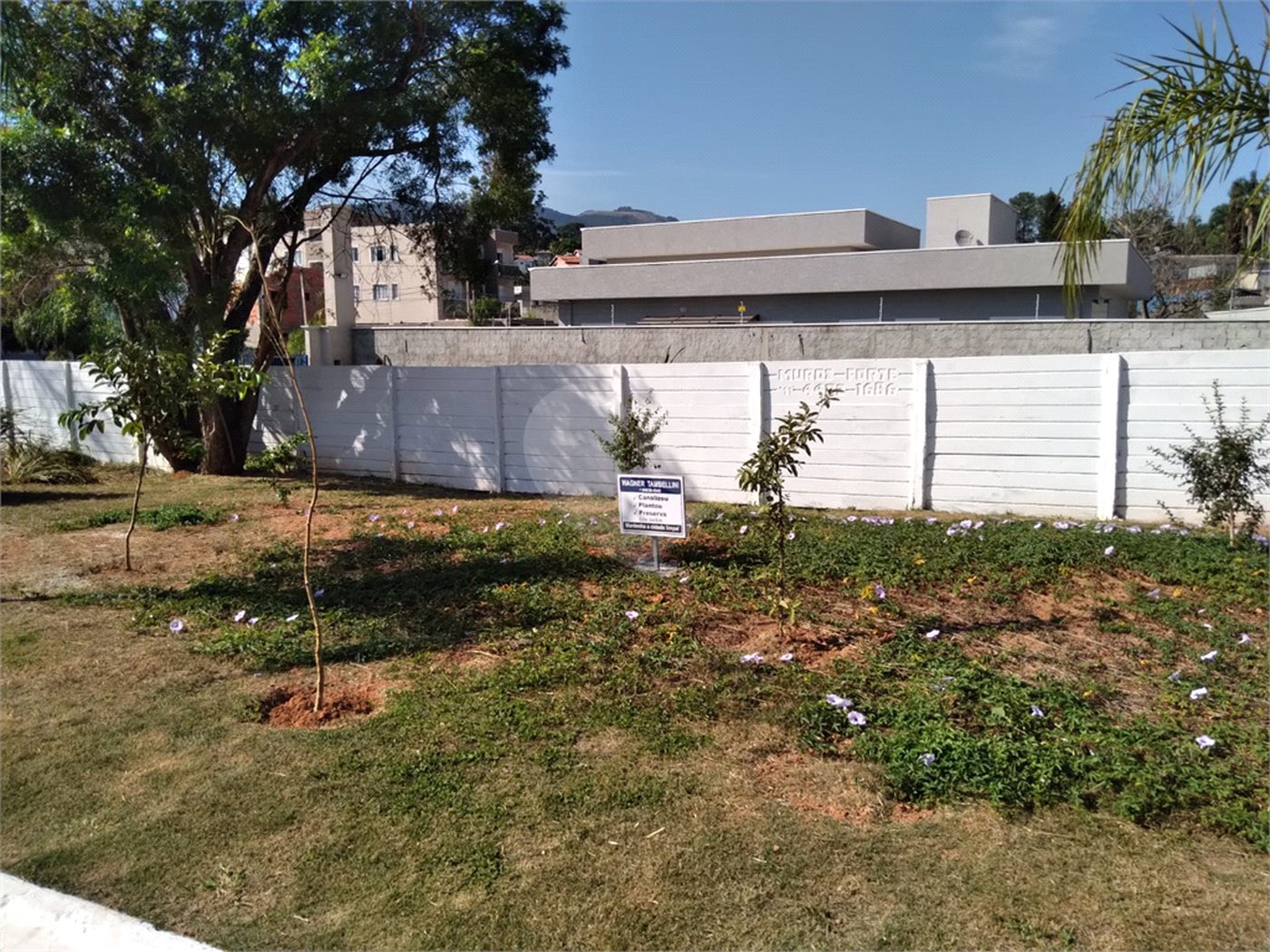 Terreno à venda em Jardim do Lago, Atibaia, SP