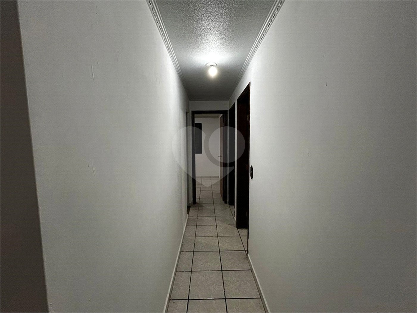 Apartamento com 03 Dormitórios, á venda, em São Carlos-SP.
