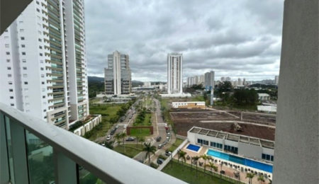 Apartamento à venda com 3 suítes em Vila Mogilar, Mogi das Cruzes, SP