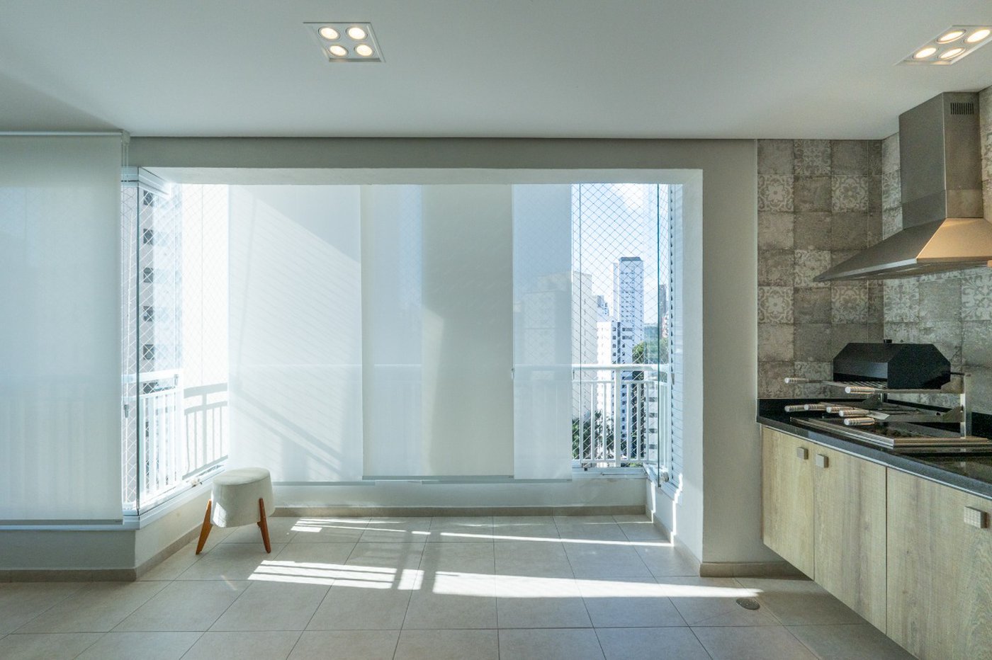 Apartamento para venda em Vila Suzana com 2 quartos, sendo 2 suítes, 103m²