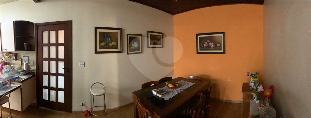 Casa Térrea à venda com 4 quartos, sendo 2 suítes,  no Centro, Mogi das Cruzes, SP