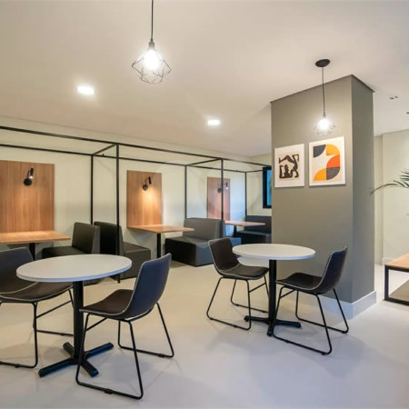 Apartamento à venda com 3 quartos, sendo 1 suíte,  em Planalto Paulista, São Paulo, SP
