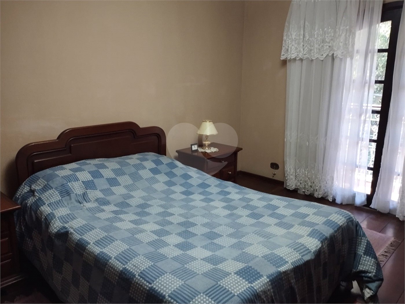 Sobrado à venda com 4 quartos, sendo 1 suíte, em Tremembé, São Paulo, SP