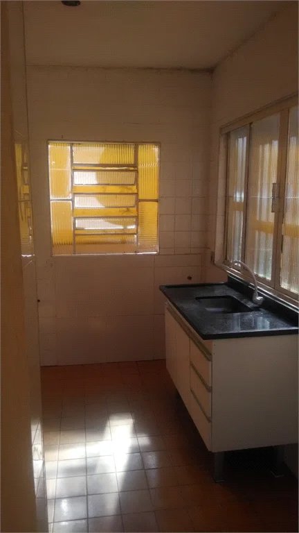 Sobrado à venda com 4 quartos, sendo 1 suíte, em Jardim Germânia, São Paulo, SP