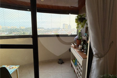 Apartamento à venda com 3 quartos, sendo 1 suíte,  em Jardim do Mar, São Bernardo do Campo, SP