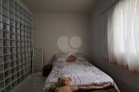 Sobrado à venda com 3 quartos, sendo 1 suíte, em Vila Romana, São Paulo, SP
