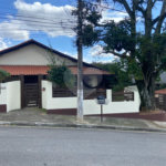 Casa à venda com 4 quartos, sendo 3 suítes,  em Vila Áurea, Poá, SP