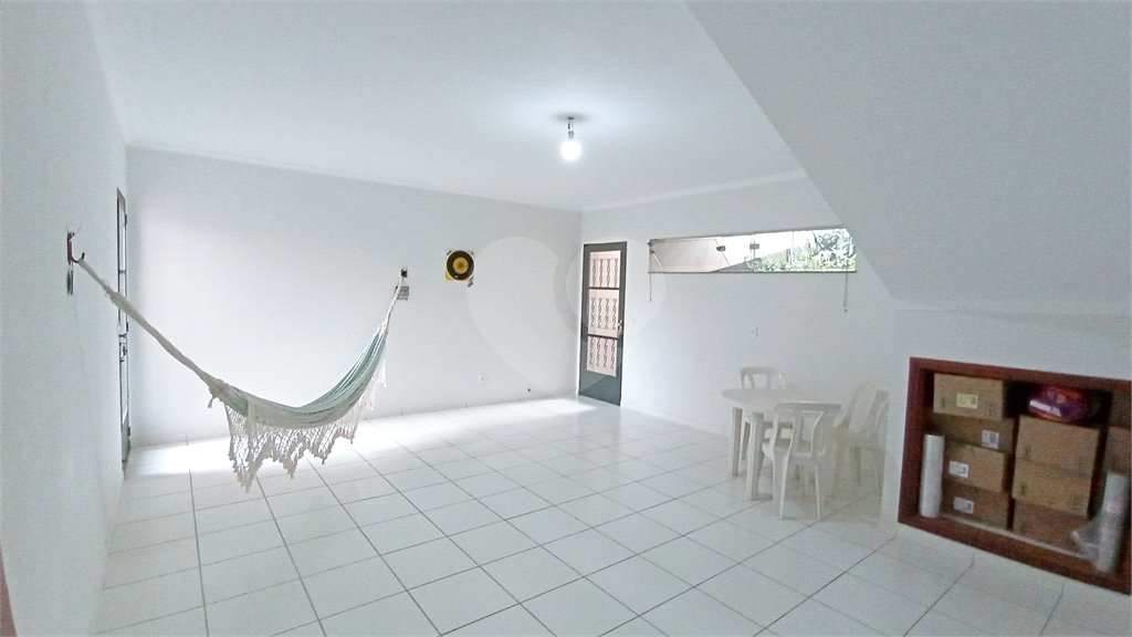 Casa à venda com 5 quartos, sendo 3 suítes, em Nova Vinhedo, Vinhedo, SP