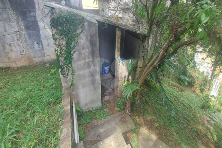 Casa à venda com 3 quartos no condomínio Cinco Lagos, Mairiporã - SP