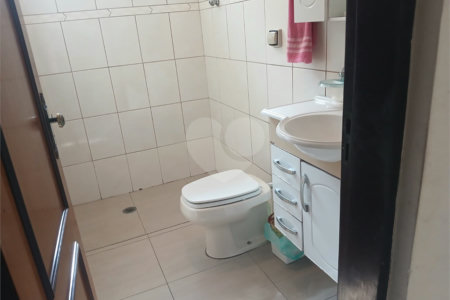 Casa à venda com 4 quartos, sendo 1 suíte, em Jardim Rosa de Franca, Guarulhos, SP