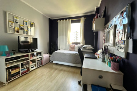 Apartamento à venda com 3 quartos, sendo 1 suíte, em Vila Andrade, São Paulo, SP