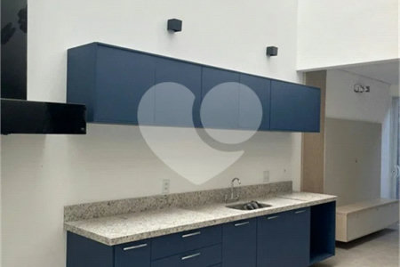 Casa à venda com 3 suítes no condomínio Quinta das Parreiras, Valinhos - SP