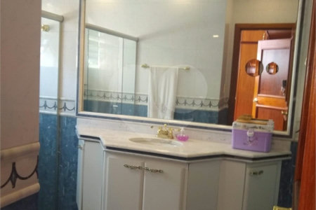 Casa à venda com 4 quartos, sendo 2 suítes, no condomínio Osato, Atibaia - SP