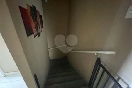 Sobrado à venda com 3 quartos, sendo 1 suíte, em Jardim Brasília, Três Lagoas, MS