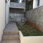 Casa de Vila à venda com 2 quartos em Jardim São Felipe, Atibaia, SP