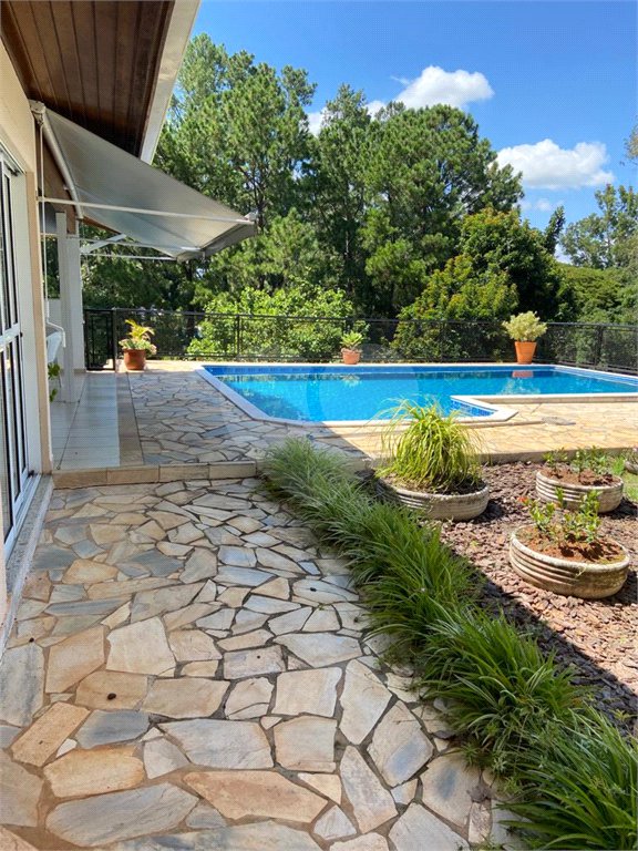 Casa à venda com 6 quartos, sendo 3 suítes,  em Marambaia, Vinhedo, SP