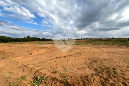 Terreno de 300 m² no ALBA CORPAL PARK CLUB – São Carlos/SP
