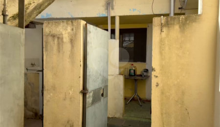 Sobrado à venda com 5 quartos em Vila Marari, São Paulo, SP