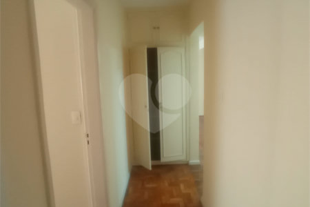 Apartamento à venda com 3 quartos, sendo 1 suíte, em Pinheiros, São Paulo, SP