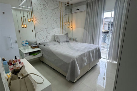 Casa à venda com 2 quartos, sendo 1 suíte, em Santíssimo, Rio de Janeiro, RJ
