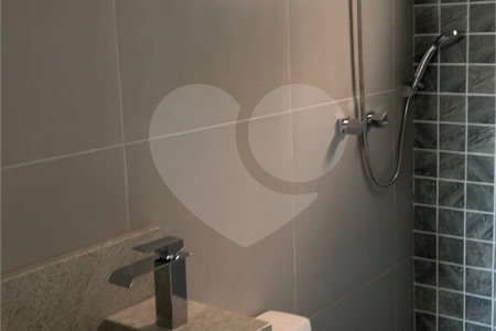 Casa à venda com 3 suítes no condomínio Reserva São Nicolau, Atibaia - SP