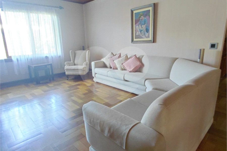 Casa à venda com 4 suítes no condomínio Ville Bourghese, São Paulo - SP