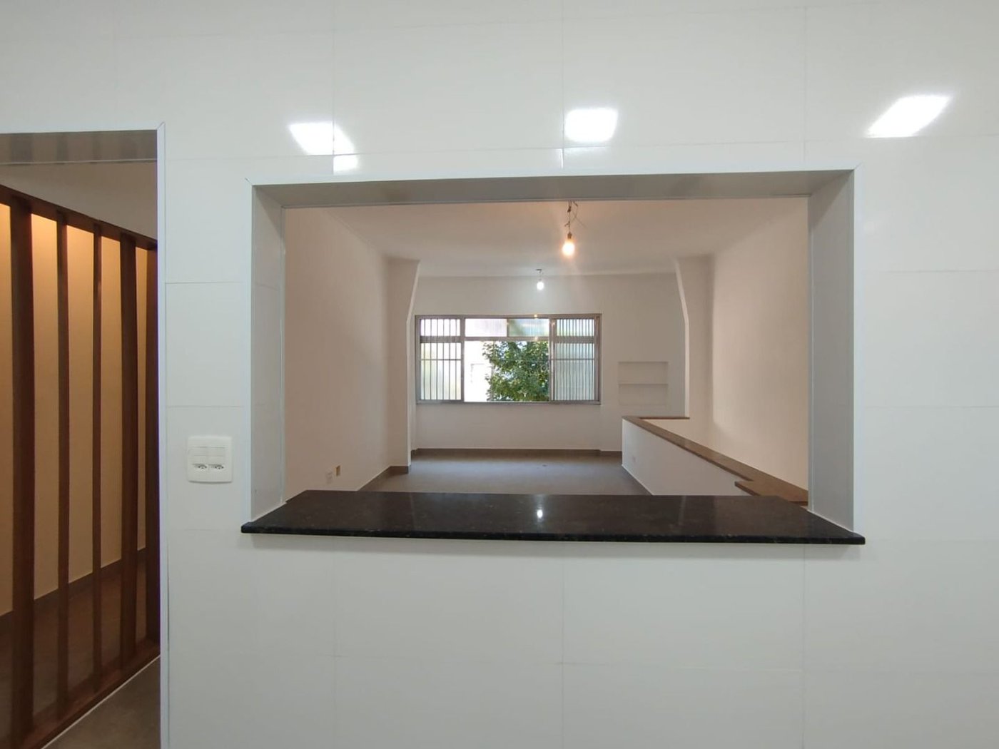 Casa com 2 dormitórios à venda, 82 m² por R$ 599.000,00 - Embaré - Santos/SP