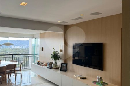 Apartamento à venda com 3 quartos, sendo 1 suíte,  em Jardim Leonor Mendes de Barros, São Paulo, SP