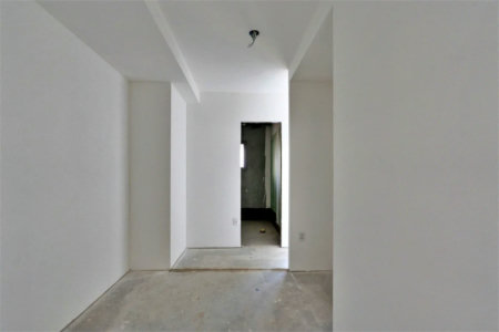 Apartamento à venda com 4 quartos, sendo 2 suítes,  em Jardim das Acácias, São Paulo, SP