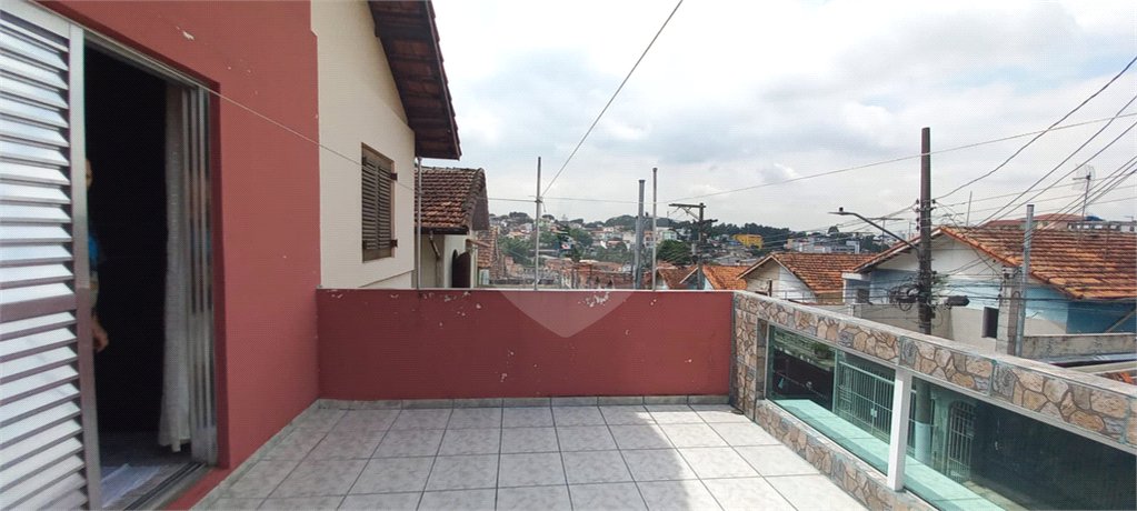 Sobrado à venda com 3 quartos, sendo 1 suíte,  em Tremembé, São Paulo, SP