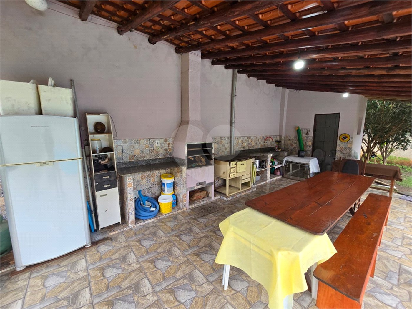 Chácara à venda com 3 quartos, sendo 1 suíte, em Cercadinho, Alambari, SP