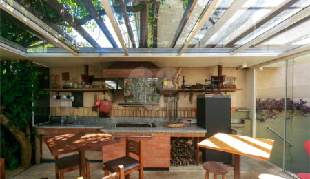 Casa Térrea à venda com 4 suítes em Brooklin Velho, São Paulo, SP