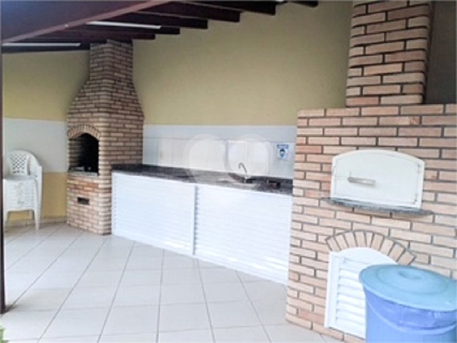 Casa à venda com 3 quartos, sendo 1 suíte, no condomínio Mariana, São Paulo - SP