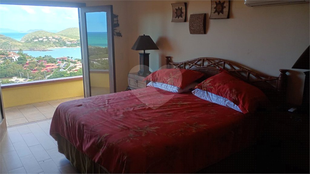 Casa à venda com 5 suítes em Ferradura, Armação dos Búzios, RJ