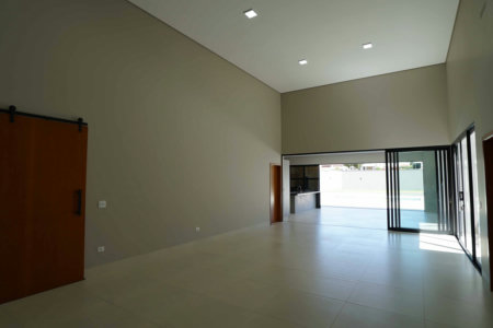 Casa à venda com 4 suítes no condomínio Gramado Park Residencial, Álvares Machado - SP