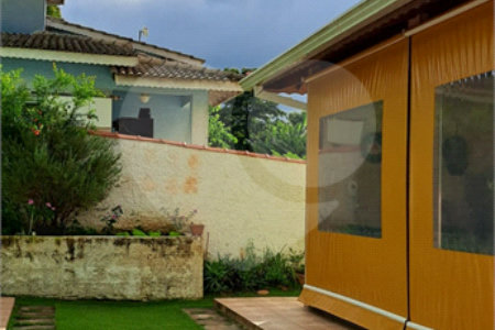 Chácara à venda com 3 quartos, sendo 2 suítes,  em Chácaras Fernão Dias, Atibaia, SP