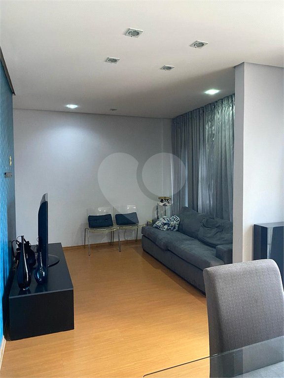 Apartamento à venda com 3 quartos, sendo 1 suíte, no Centro, Mairiporã, SP