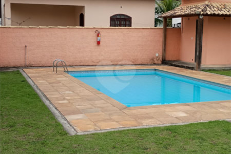 Casa à venda com 3 quartos, sendo 1 suíte, em Boqueirão, Saquarema, RJ