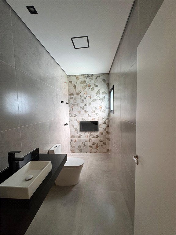 Casa à venda com 3 quartos, sendo 1 suíte, no condomínio Residencial Villagio Wanel, Sorocaba - SP