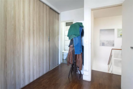 Duplex à venda com 2 suítes em Jardim Londrina, São Paulo, SP